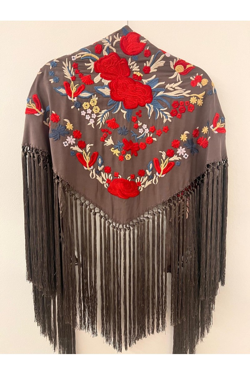Mantoncillo de flamenca REVUELO gris y rojo, fleco super largo