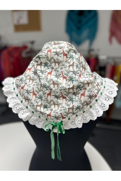 Pico flamenca JIRAFA blanco, verde y caldera. Exclusivo PURA FLAMENCA