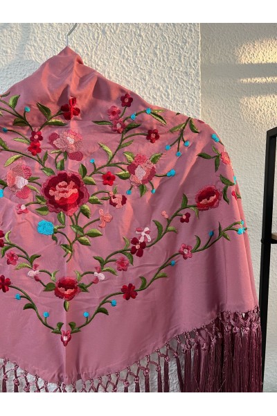 Mantoncillo rosa maquillaje PEÑAFLOR, flecado a mano, borlones