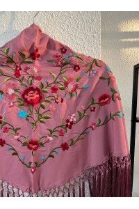 Mantoncillo rosa maquillaje PEÑAFLOR, flecado a mano, borlones