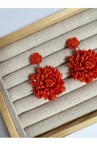 Pendientes FLOR CORAL con forma de clavel