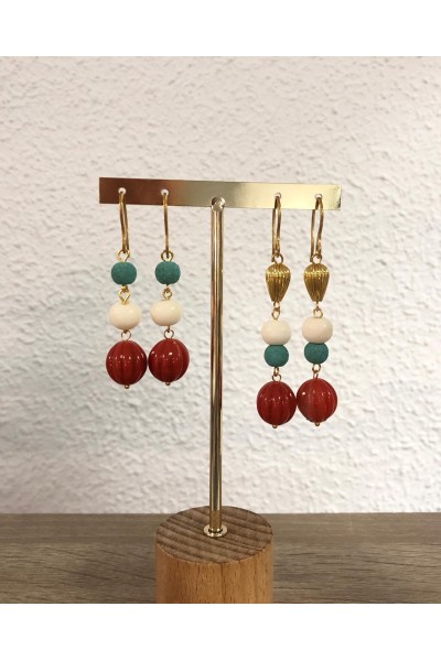 Pendientes dorados ROMERITO resina hueso, coral,turquesa. Hipoalerg
