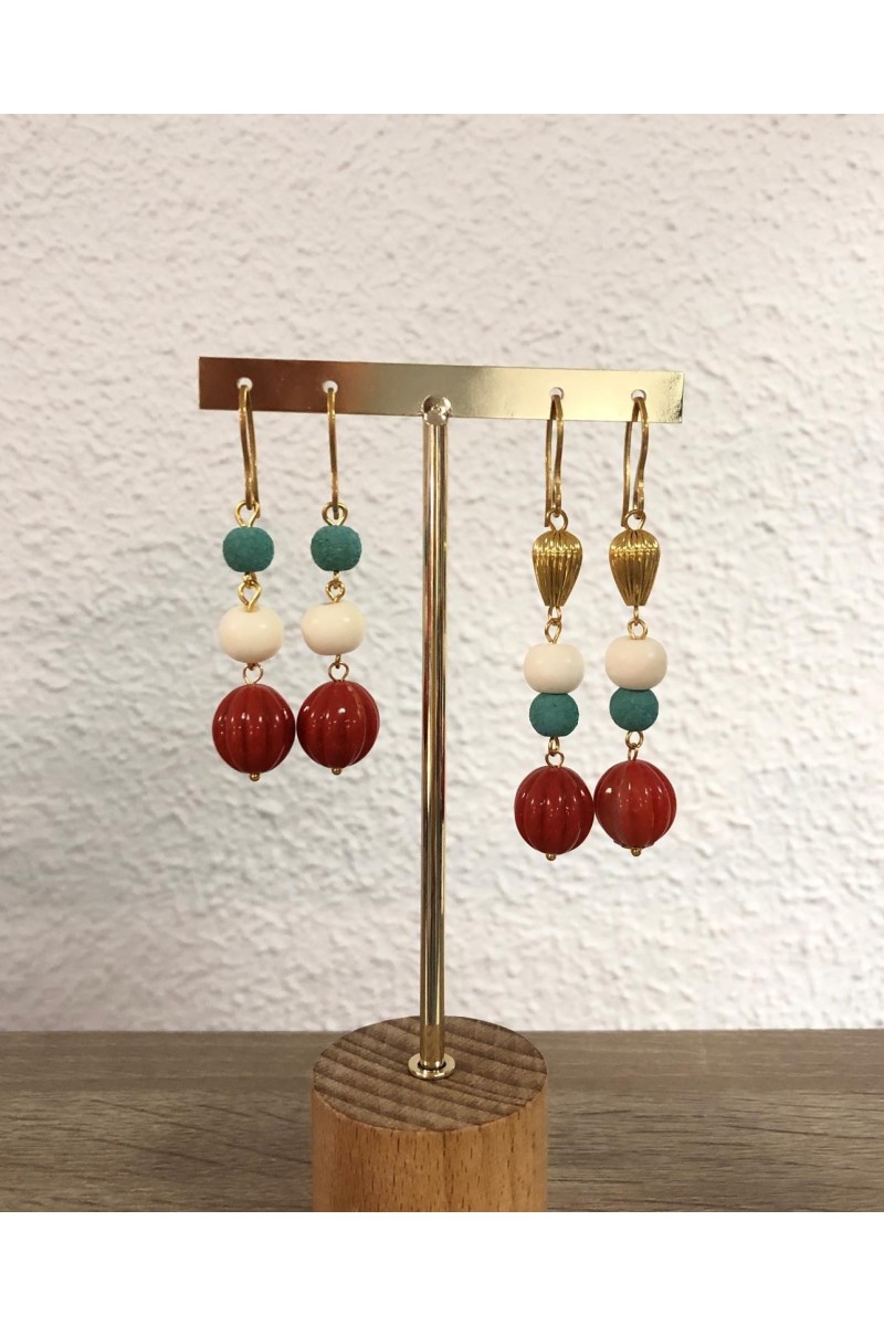 Pendientes dorados ROMERITO resina hueso, coral,turquesa. Hipoalerg Pendientes dorados ROMERITO resina hueso, coral,turquesa. Hipoalerg