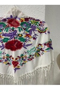 Mantoncillo de flamenca LAVANDA blanco, flecado a mano, borlones