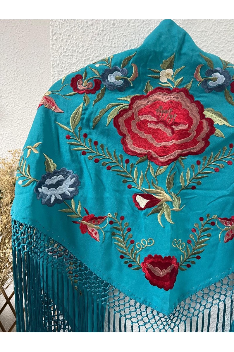 Mantoncillo de flamenca JÁNDULA aguamarina, crespón, flecado a mano Mantoncillo de flamenca JÁNDULA aguamarina, crespón, flecado a mano