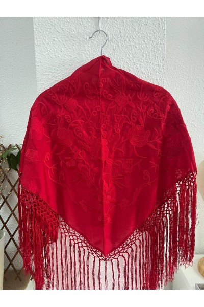Mantoncillo de flamenca MARINA rojo al tono, batista de seda, borlones