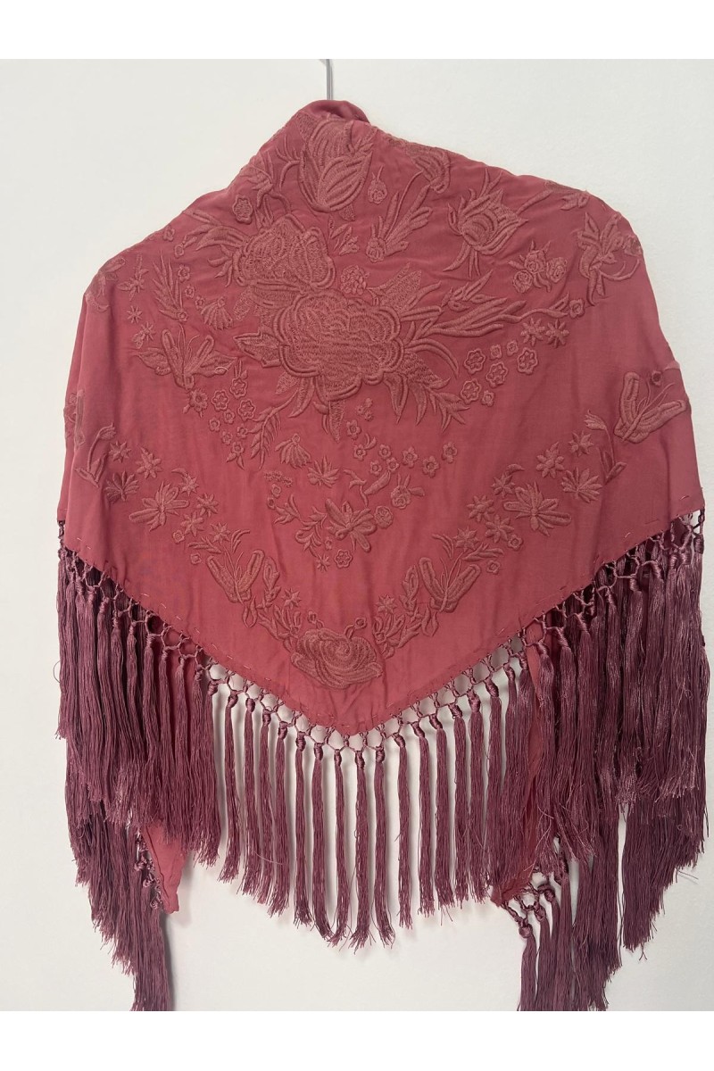 Mantoncillo de flamenca REVUELO maquillaje al tono, artesanal borlón Mantoncillo de flamenca REVUELO maquillaje al tono, artesanal borlón