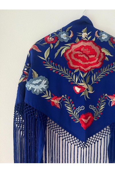 Mantoncillo de flamenca JÁNDULA azulón, bordado rojo, azul, crespón