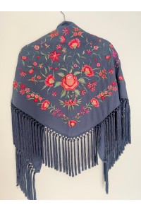 Mantoncillo de flamenca CINTIA azul ducado, crespón y seda, borlones