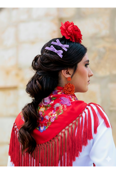 Mantoncillo de flamenca rojo CAMPANILLA, seda, borlones
