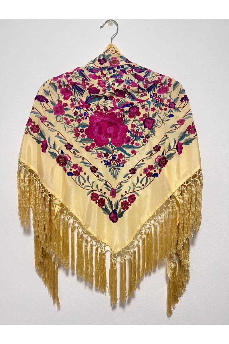 Mantoncillo de flamenca amarillo vainilla, rosa fuxia, seda, borlón