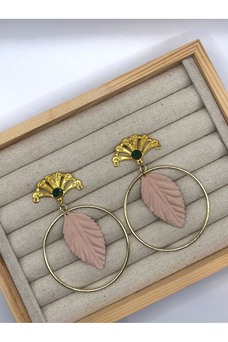 Pendientes HOJA NUDE dorados, hoja terciopelo, hipoalergénicos.