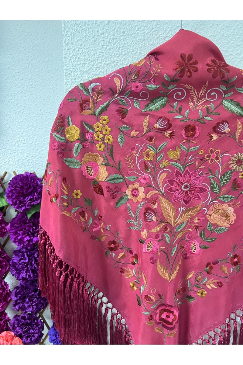 Mantoncillo PUREZA fresón, seda, flecado borlón