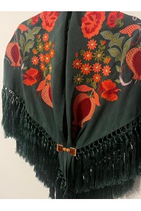 Mantoncillo LEGADO verde botella, seda, flecado borlón