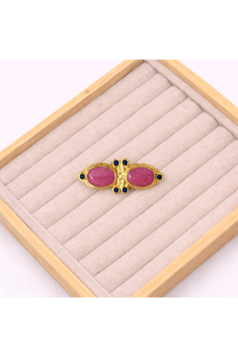 Broche DALILA dorado y fuxia, baño en oro, piedras naturales