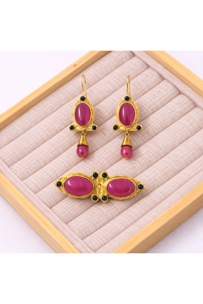 Pendientes DALILA dorados y fuxia, baño en oro, piedras naturales