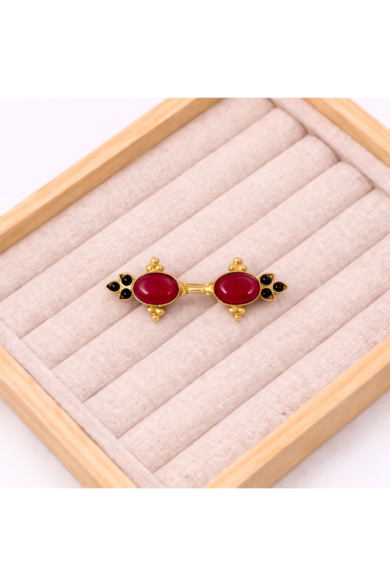 Broche CAMELIA dorado con cristales buganvilla y negro, baño de oro