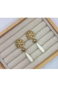 Pendientes LÁGRIMA DE HUESO dorados