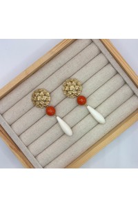 Pendientes LÁGRIMA DE HUESO dorados y coral