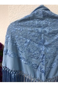 Mantoncillo de flamenca ANDALUCÍA azul celeste al tono