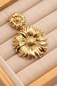 Pendientes MARGARY DORADOS