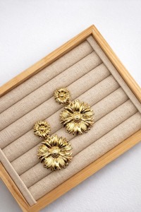 Pendientes MARGARY DORADOS