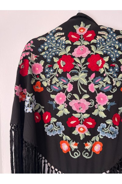 Mantoncillo de flamenca MAYO negro, rojo, rosa, azul, flecado artesana